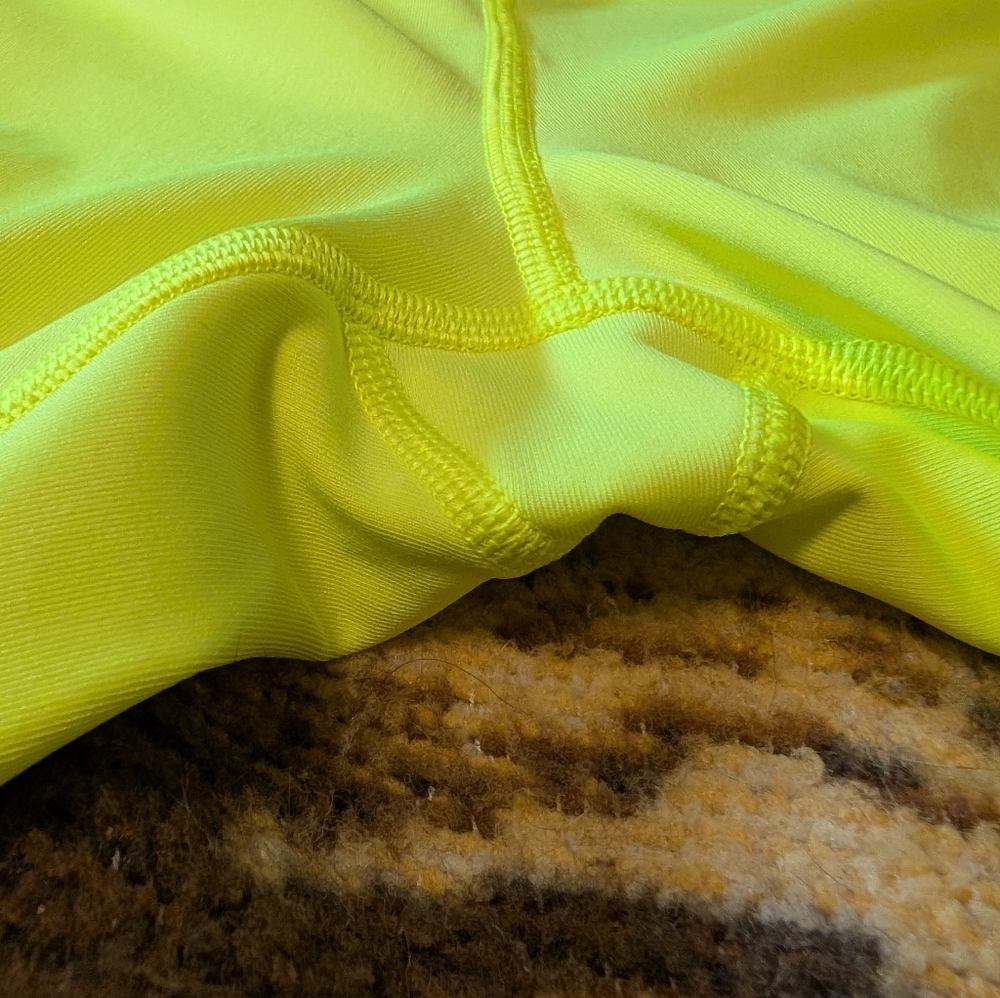 🌟LULULEMON Wunder Under High-Rise Tight 28". Size 10🌟 - Picture 2 of 7